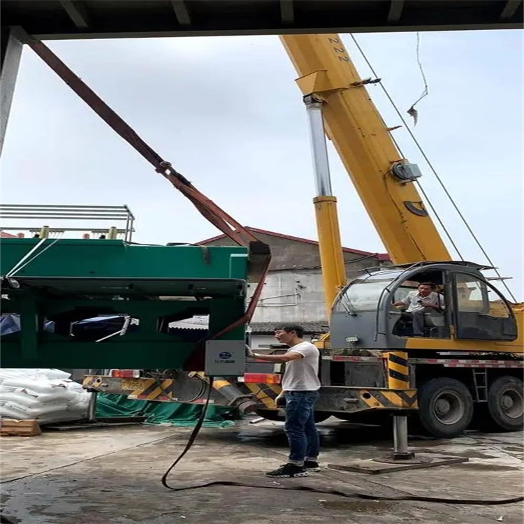 九所镇大吨位吊车租赁应急保障方案|化解突发吊装需求难题